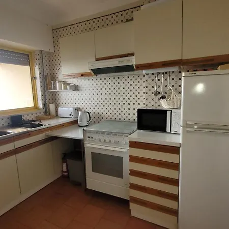 Casa Amarela _ Apartamento Sesimbra