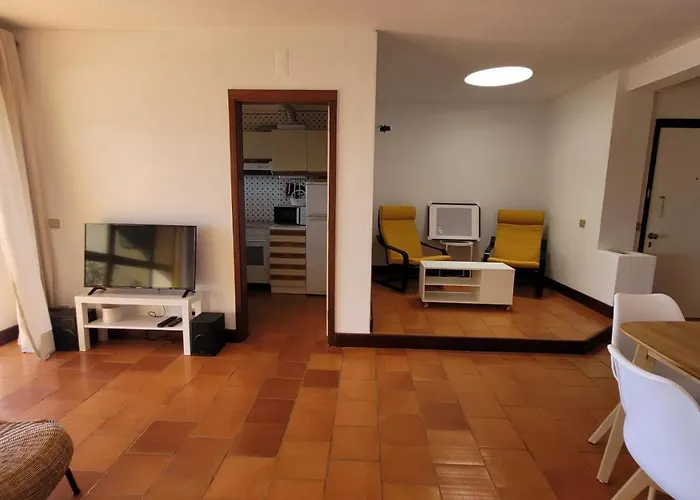 Casa Amarela _ * Σεσίμπρα